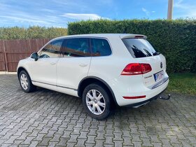VOLKSWAGEN TOUAREG 3,0 TDI V6 / 4MOTION - 3