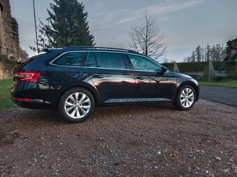 Prodám Škoda Superb 3 2.0 140 kW plná výbava - 3