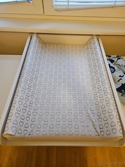 Přebalovací pult na komodu Malm (Ikea) - 3