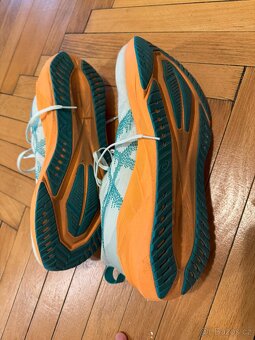 ASICS Novablast 5 - 3