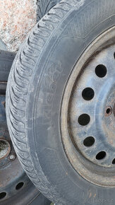 Zimni penu 205/60 R16 - 3