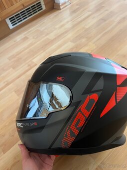 Helma na motorku - 3