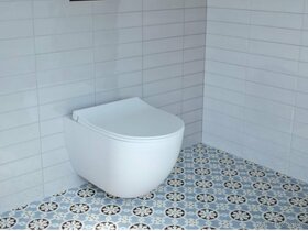 NOVE - WC závěsné SAT Infinitio včetně prkénka - 3