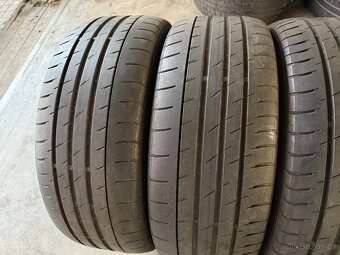 prodám letní pneumatiky 215/50/17 Continental celá sada - 3
