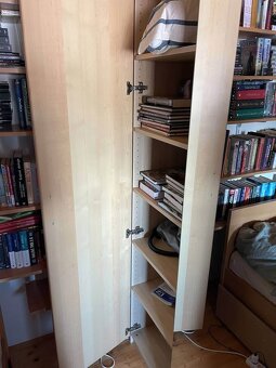 Trojdílná šatní skříň se zrcadly š200/v235/h60cm - 3