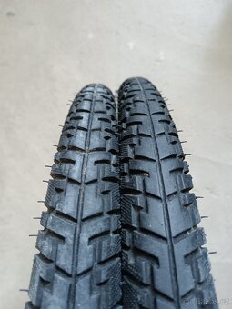 Pláště na kolo 26x1,75 Venda - 3
