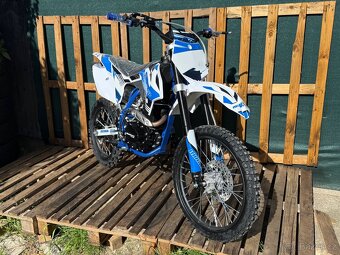 Zánovní Pitbike 250ccm4T kola 19”/16” - 3