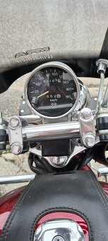 Suzuki intruder 800 - 3