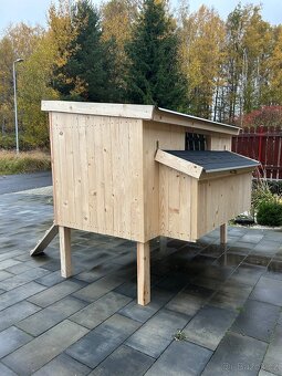 Zateplený kurník pro 15 slepic - 3