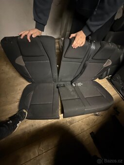 Prodám sedačky Peugeot 2008 rok 2013-2018 - 3