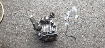 Servocerpadlo servo pumpa Audi A8 4E D3 3.0 tdi - 3