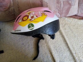 Dívčí helma ke kolu - 3