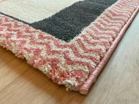 Dětský koberec Kiddo F0132 pink s kočičkou - 3