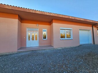 Prodej rodinného domu 5+kk, 231m2 + podkroví, Mohelnice - 3