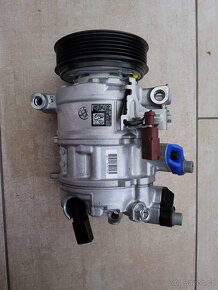 VW POLO, IBIZA, FABIA KLIMAKOMPRESOR 5Q0820803E - 3