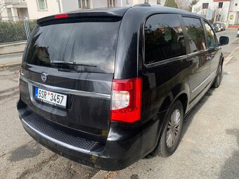 Lancia Voyager diesel - 3