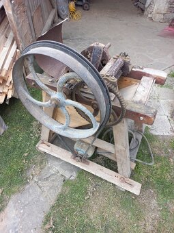 Funkční sečkovice s motorem 380V - 3