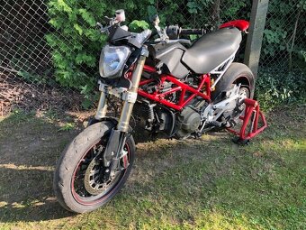 Ducati Hypermotard 1100S - 3