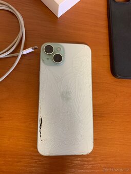 iPhone 15 plus - 3