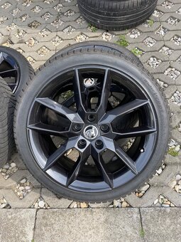 Alu kola Gemini R18 - 3