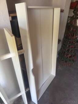 Dětská postel IKEA se zábranou a spodním šuplíkem na pr - 3