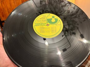 Kate Bush - The Kick Inside - 3
