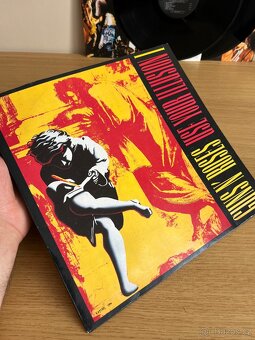 Guns N' Roses – Use Your Illusion I - 3