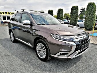 Mitsubishi Outlander 2.4 PHEV,4WD,LED,Kamera,Tažné - 3