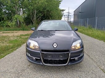 Renault Laguna 2.0 i 103 Kw 2012 - 3
