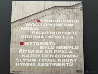 LP - Vinyl Chinaski 30 s originálními podpisy na obalu - 3