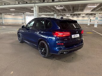BMW X5 xDrive30d/ČR/M-paket/DPH/vzduch/servis BMW/r. 2022 - 3