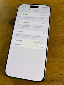 iPhone 16 Pro Max 256GB Přírodní titan - 3