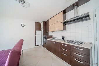 Pronájem bytu 2+kk, Praha 3, Žižkov, Ondříčkova - 3