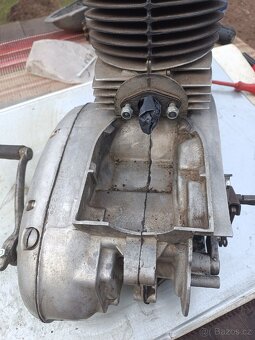 Motor Jawa ČZ 175/356 - 3