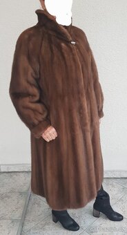2 x Dámský kožich - 3