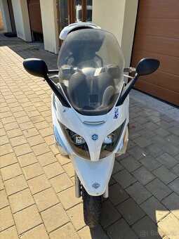 Piagio X Evo 125  2012 35 TKM - 3