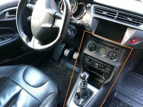 DS3 carbon středový panel, karbon - 3