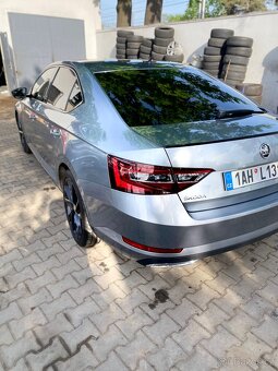 Superb 3 Sportline - 3