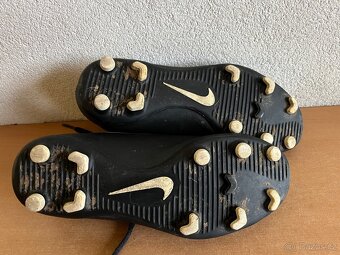 Kopačky Nike, velikost 35,5 - 3