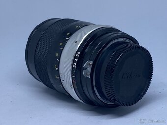 Nikkor-Q Auto 135mm f/2.8 - 3