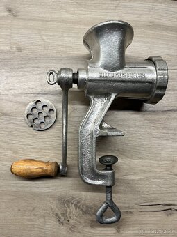 Mlynek na maso - 3