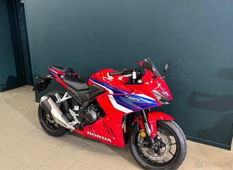 Honda CBR500R - 3