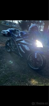 Yamaha yzf 125 - 3