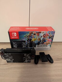 Nintendo Switch Smash Bros Edice + náhradní Joy-Cony + hra - 3