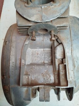 Motor, blok motoru Jawa 175 - 3