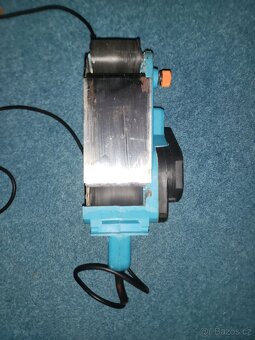 Prodám brusku Asist 900W - 3