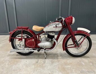 Jawa 250 pérák - 3