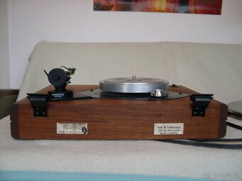 Acoustic Research ES-1 gramofon - 3