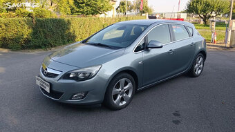 Opel Astra J 1,4i 103kw - náhradní díly - 3