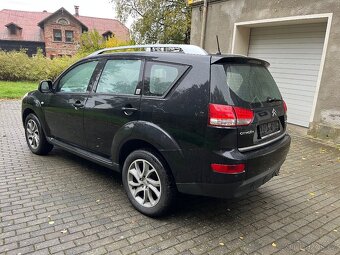 Citroen c-crosser 2.2 HDI 115 kW 4x4 nová STK super stav - 3